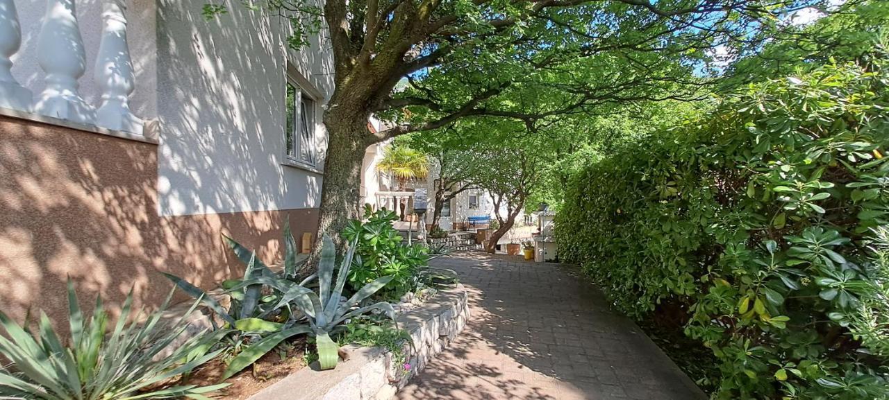 Villa Haus Niko Senj  Eksteriør bilde